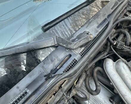 Синий БМВ 5 Серия, объемом двигателя 2 л и пробегом 233 тыс. км за 1800 $, фото 22 на Automoto.ua