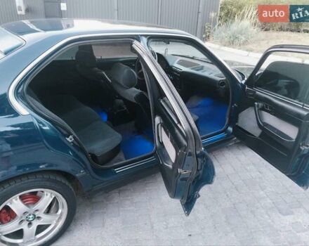 Синій БМВ 5 Серія, об'ємом двигуна 2 л та пробігом 2 тис. км за 2700 $, фото 1 на Automoto.ua