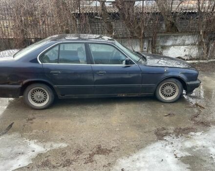 Синий БМВ 5 Серия, объемом двигателя 2 л и пробегом 233 тыс. км за 1800 $, фото 6 на Automoto.ua