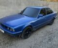 Синий БМВ 5 Серия, объемом двигателя 2 л и пробегом 222 тыс. км за 2904 $, фото 1 на Automoto.ua