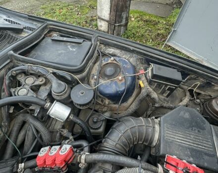 Синий БМВ 5 Серия, объемом двигателя 2 л и пробегом 233 тыс. км за 1800 $, фото 21 на Automoto.ua