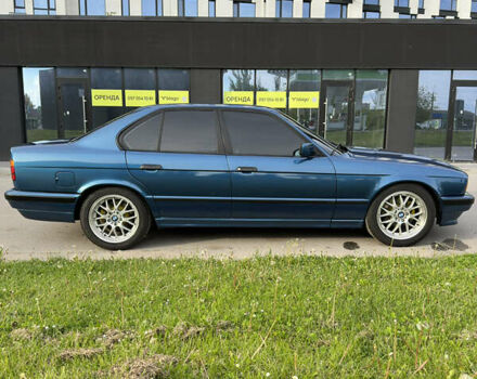 Синий БМВ 5 Серия, объемом двигателя 2.5 л и пробегом 420 тыс. км за 4200 $, фото 2 на Automoto.ua