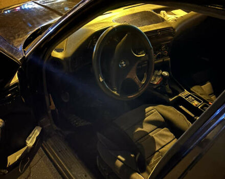 Синий БМВ 5 Серия, объемом двигателя 2.8 л и пробегом 300 тыс. км за 1800 $, фото 8 на Automoto.ua