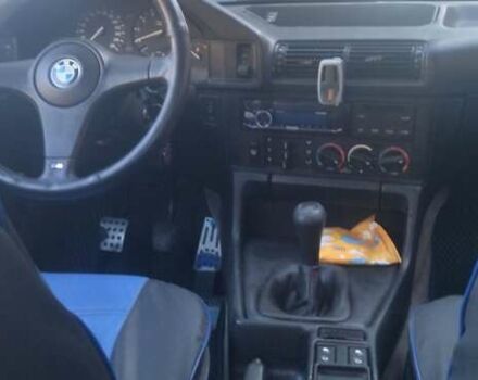 Синий БМВ 5 Серия, объемом двигателя 2.5 л и пробегом 288 тыс. км за 2800 $, фото 17 на Automoto.ua