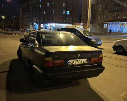 Синий БМВ 5 Серия, объемом двигателя 2.8 л и пробегом 300 тыс. км за 1800 $, фото 4 на Automoto.ua