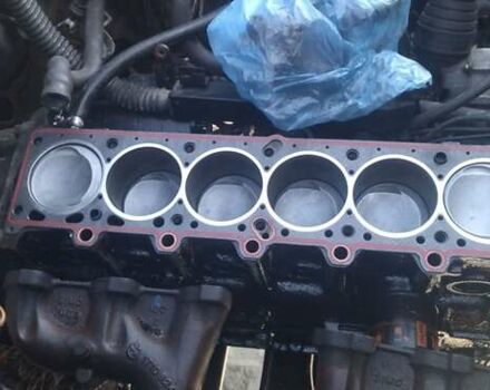 Синий БМВ 5 Серия, объемом двигателя 2.5 л и пробегом 288 тыс. км за 2800 $, фото 14 на Automoto.ua