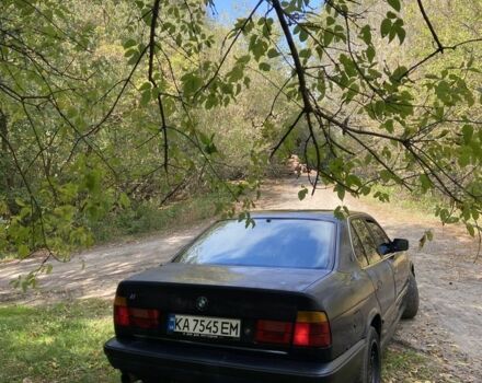 Синий БМВ 5 Серия, объемом двигателя 2 л и пробегом 250 тыс. км за 1800 $, фото 7 на Automoto.ua