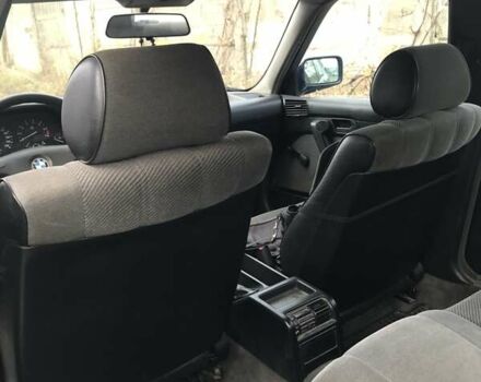 Синій БМВ 5 Серія, об'ємом двигуна 2 л та пробігом 350 тис. км за 3300 $, фото 3 на Automoto.ua