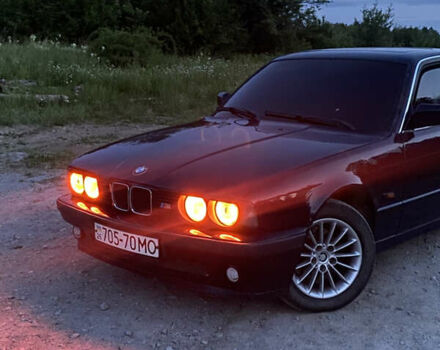 Синий БМВ 5 Серия, объемом двигателя 2.4 л и пробегом 370 тыс. км за 4000 $, фото 3 на Automoto.ua