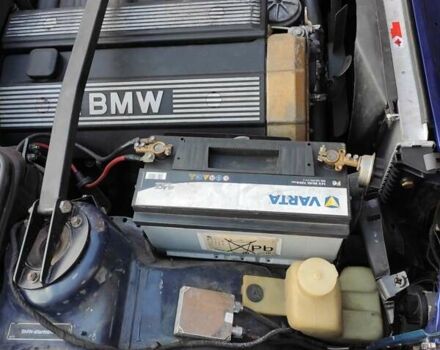 Синий БМВ 5 Серия, объемом двигателя 2 л и пробегом 328 тыс. км за 6500 $, фото 15 на Automoto.ua