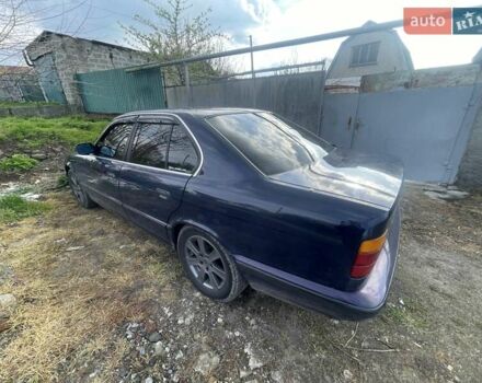 Синий БМВ 5 Серия, объемом двигателя 2.49 л и пробегом 350 тыс. км за 3500 $, фото 1 на Automoto.ua