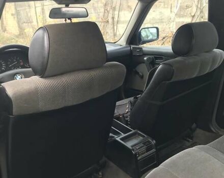 Синій БМВ 5 Серія, об'ємом двигуна 2 л та пробігом 350 тис. км за 3300 $, фото 2 на Automoto.ua