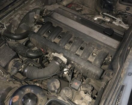 Синий БМВ 5 Серия, объемом двигателя 2 л и пробегом 200 тыс. км за 2200 $, фото 4 на Automoto.ua