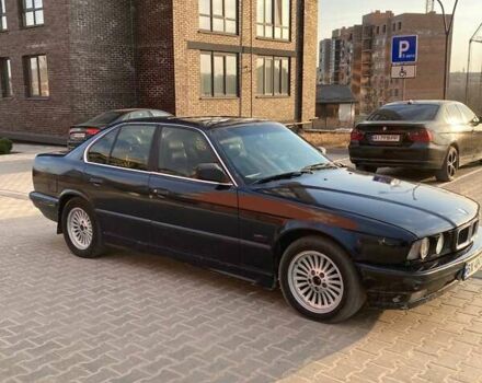 Синий БМВ 5 Серия, объемом двигателя 3 л и пробегом 480 тыс. км за 3200 $, фото 1 на Automoto.ua