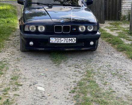 Синий БМВ 5 Серия, объемом двигателя 2.4 л и пробегом 370 тыс. км за 4000 $, фото 4 на Automoto.ua