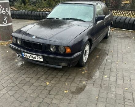 Синій БМВ 5 Серія, об'ємом двигуна 2.5 л та пробігом 400 тис. км за 2200 $, фото 2 на Automoto.ua