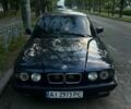 Синій БМВ 5 Серія, об'ємом двигуна 2 л та пробігом 366 тис. км за 3500 $, фото 1 на Automoto.ua