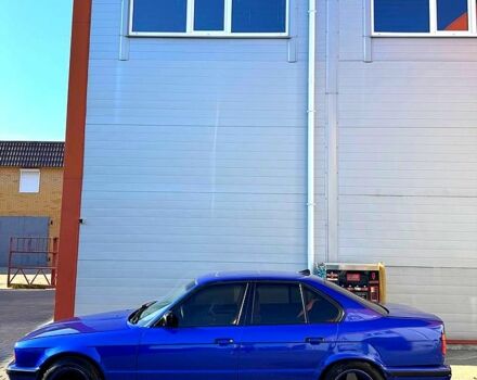 Синий БМВ 5 Серия, объемом двигателя 2.5 л и пробегом 200 тыс. км за 2150 $, фото 4 на Automoto.ua