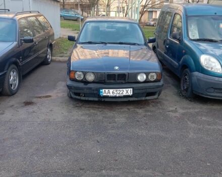 Синий БМВ 5 Серия, объемом двигателя 2 л и пробегом 500 тыс. км за 1700 $, фото 4 на Automoto.ua