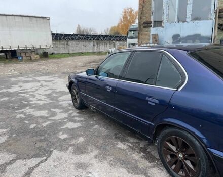 Синій БМВ 5 Серія, об'ємом двигуна 2 л та пробігом 250 тис. км за 1999 $, фото 1 на Automoto.ua