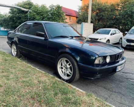 Синій БМВ 5 Серія, об'ємом двигуна 2 л та пробігом 500 тис. км за 2800 $, фото 4 на Automoto.ua