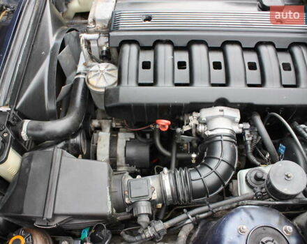 Синий БМВ 5 Серия, объемом двигателя 2 л и пробегом 900 тыс. км за 2300 $, фото 17 на Automoto.ua