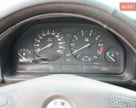 Синий БМВ 5 Серия, объемом двигателя 2 л и пробегом 900 тыс. км за 2300 $, фото 15 на Automoto.ua