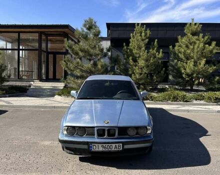 Синий БМВ 5 Серия, объемом двигателя 2 л и пробегом 600 тыс. км за 2600 $, фото 4 на Automoto.ua