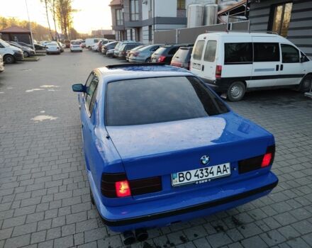 Синий БМВ 5 Серия, объемом двигателя 2 л и пробегом 325 тыс. км за 2500 $, фото 5 на Automoto.ua