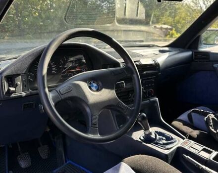 Синий БМВ 5 Серия, объемом двигателя 2 л и пробегом 600 тыс. км за 2600 $, фото 5 на Automoto.ua