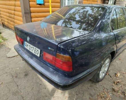Синій БМВ 5 Серія, об'ємом двигуна 2 л та пробігом 200 тис. км за 500 $, фото 3 на Automoto.ua