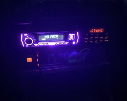 Синій БМВ 5 Серія, об'ємом двигуна 2 л та пробігом 400 тис. км за 2500 $, фото 9 на Automoto.ua