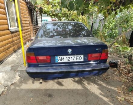 Синій БМВ 5 Серія, об'ємом двигуна 2 л та пробігом 200 тис. км за 500 $, фото 4 на Automoto.ua