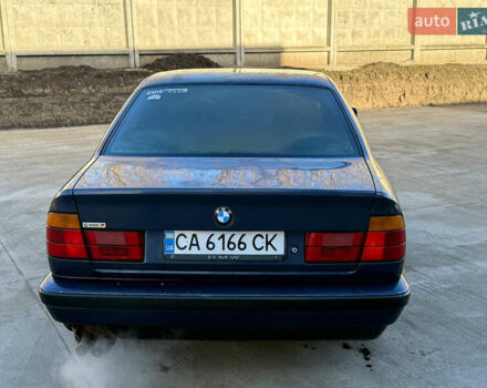 Синий БМВ 5 Серия, объемом двигателя 1.99 л и пробегом 220 тыс. км за 1950 $, фото 4 на Automoto.ua