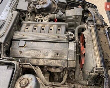 Синий БМВ 5 Серия, объемом двигателя 2 л и пробегом 500 тыс. км за 2700 $, фото 8 на Automoto.ua