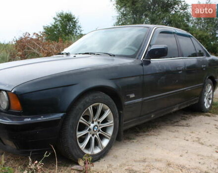 Синий БМВ 5 Серия, объемом двигателя 2 л и пробегом 900 тыс. км за 2300 $, фото 4 на Automoto.ua