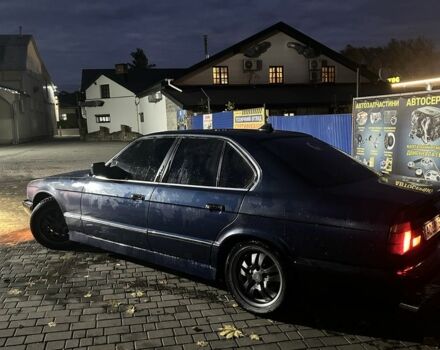 Синій БМВ 5 Серія, об'ємом двигуна 2 л та пробігом 487 тис. км за 2450 $, фото 2 на Automoto.ua