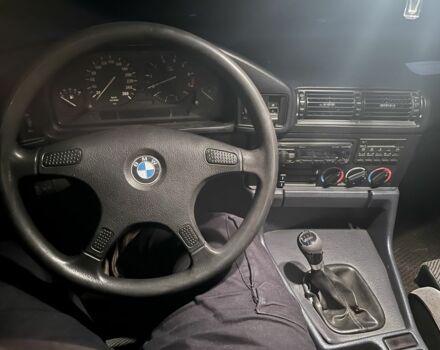 Синий БМВ 5 Серия, объемом двигателя 2.5 л и пробегом 430 тыс. км за 3200 $, фото 2 на Automoto.ua