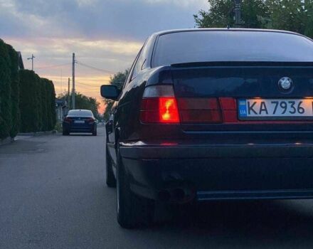 Синій БМВ 5 Серія, об'ємом двигуна 2.5 л та пробігом 530 тис. км за 3300 $, фото 3 на Automoto.ua