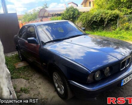 Синій БМВ 5 Серія, об'ємом двигуна 2 л та пробігом 360 тис. км за 2700 $, фото 1 на Automoto.ua