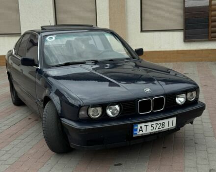 Синий БМВ 5 Серия, объемом двигателя 2 л и пробегом 350 тыс. км за 1250 $, фото 1 на Automoto.ua