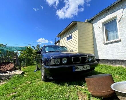 Синій БМВ 5 Серія, об'ємом двигуна 2 л та пробігом 347 тис. км за 3000 $, фото 6 на Automoto.ua