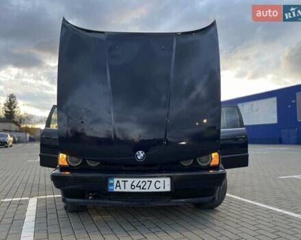 Синий БМВ 5 Серия, объемом двигателя 1.8 л и пробегом 377 тыс. км за 1350 $, фото 1 на Automoto.ua