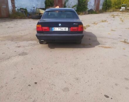 Синий БМВ 5 Серия, объемом двигателя 1.8 л и пробегом 1000 тыс. км за 3000 $, фото 1 на Automoto.ua
