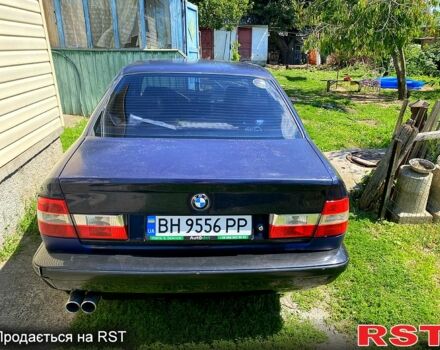 Синій БМВ 5 Серія, об'ємом двигуна 2 л та пробігом 347 тис. км за 3000 $, фото 1 на Automoto.ua
