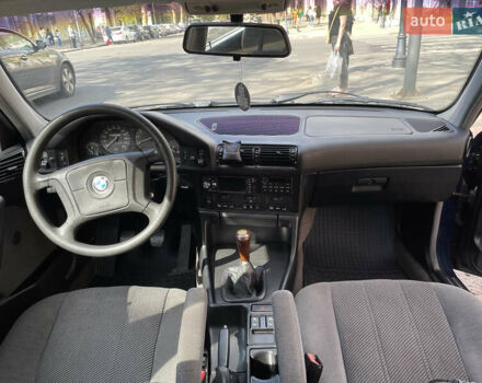 Синій БМВ 5 Серія, об'ємом двигуна 2.3 л та пробігом 295 тис. км за 5000 $, фото 16 на Automoto.ua