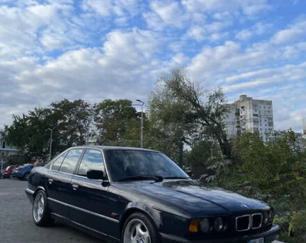 Синій БМВ 5 Серія, об'ємом двигуна 2.3 л та пробігом 295 тис. км за 5000 $, фото 5 на Automoto.ua