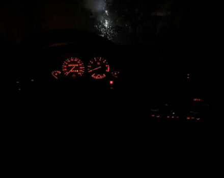 Синій БМВ 5 Серія, об'ємом двигуна 2.3 л та пробігом 295 тис. км за 5000 $, фото 25 на Automoto.ua