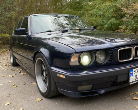 Синій БМВ 5 Серія, об'ємом двигуна 3 л та пробігом 350 тис. км за 5500 $, фото 2 на Automoto.ua