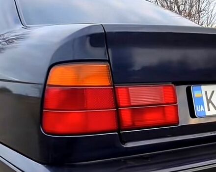 Синій БМВ 5 Серія, об'ємом двигуна 2 л та пробігом 360 тис. км за 2400 $, фото 5 на Automoto.ua